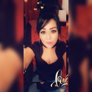 Meet your Posher, Mary torres